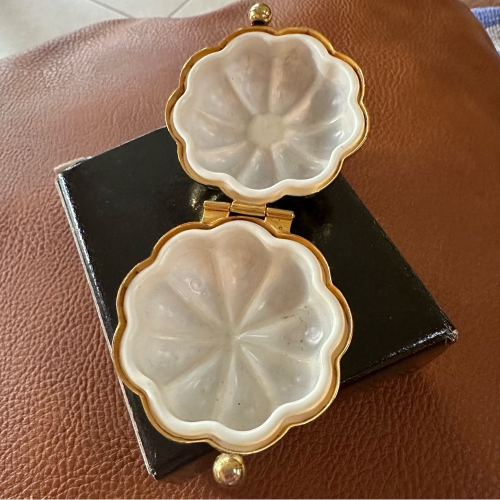 Cute pillbox - Picture 4 of 7
